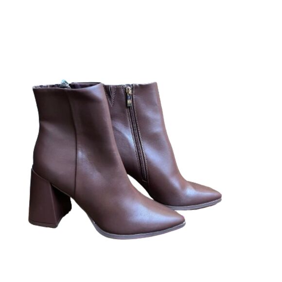 NWOB Steven New York Womens Tomas Brown Boots Size 8M - Picture 1 of 8